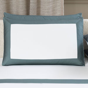 slide 1 Bold Pillowcase