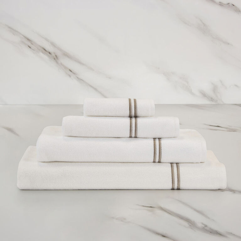 slide 2 Hotel Classic Bath Sheet