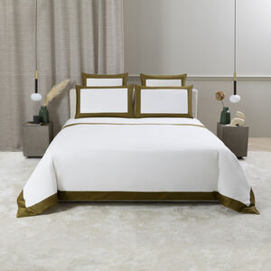 slide 4 Bold Duvet Cover