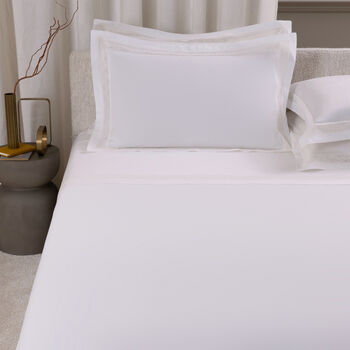 Balance Lace Sheet Set