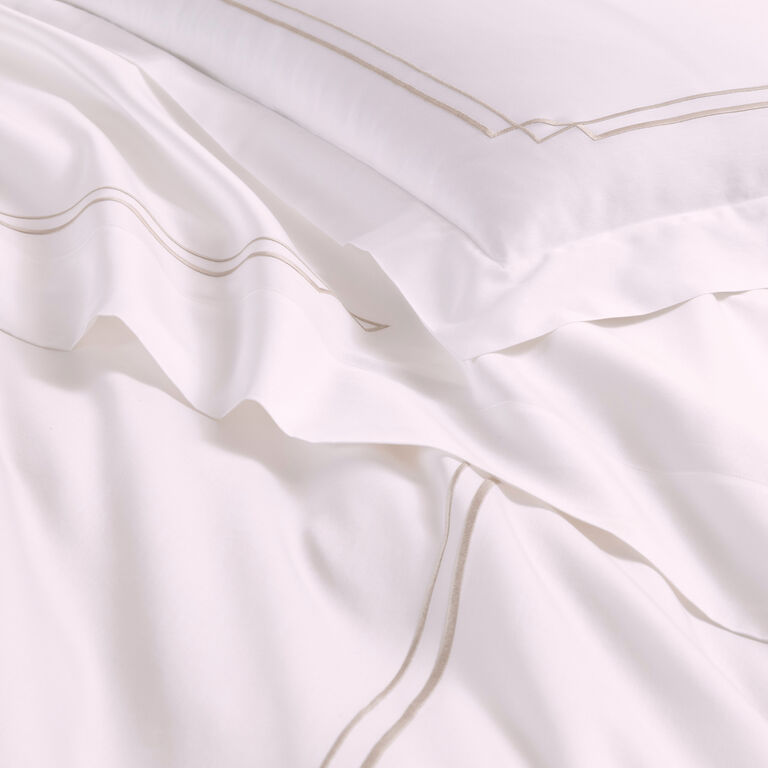 slide 5 Layering Embroidery Sheet Set