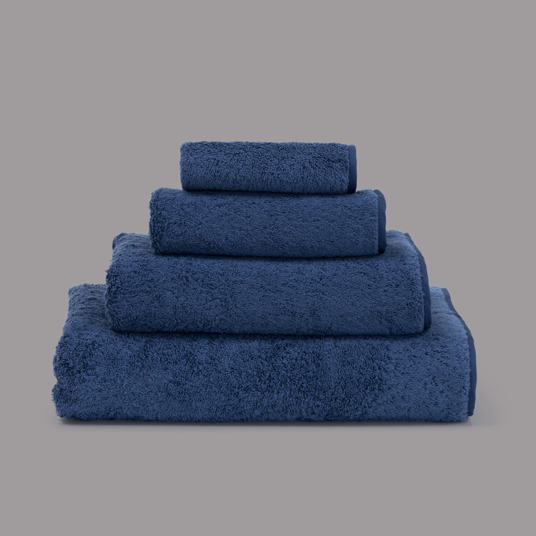slide 4 Unito Bath Sheet