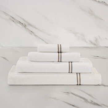 Classic Guest Towel
