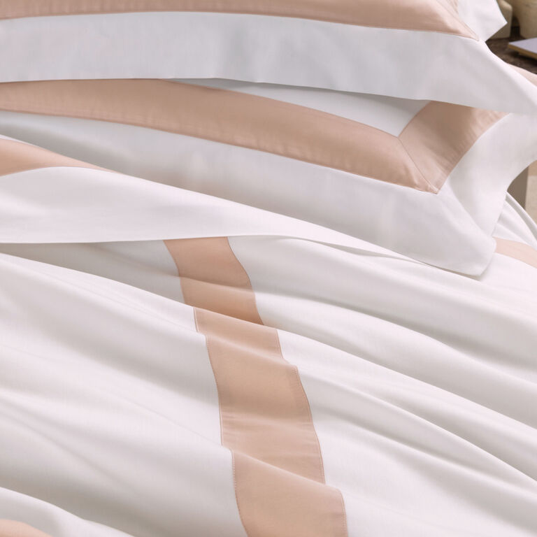 slide 5 Sateen Breeze Border Sheet Set
