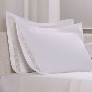 slide 2 Balance Lace Sham