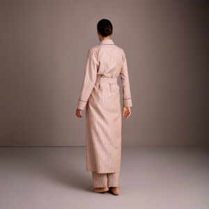slide 3 Sunshine Robe - Woman
