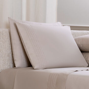 Lush Ajour Pillowcase Set
