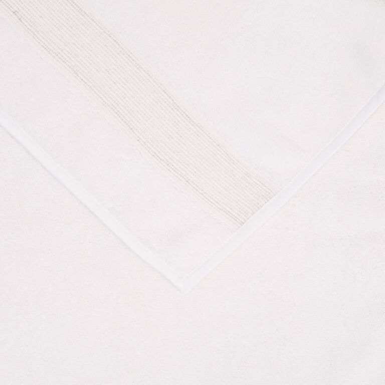 slide 5 Balance Lace Bath Sheet