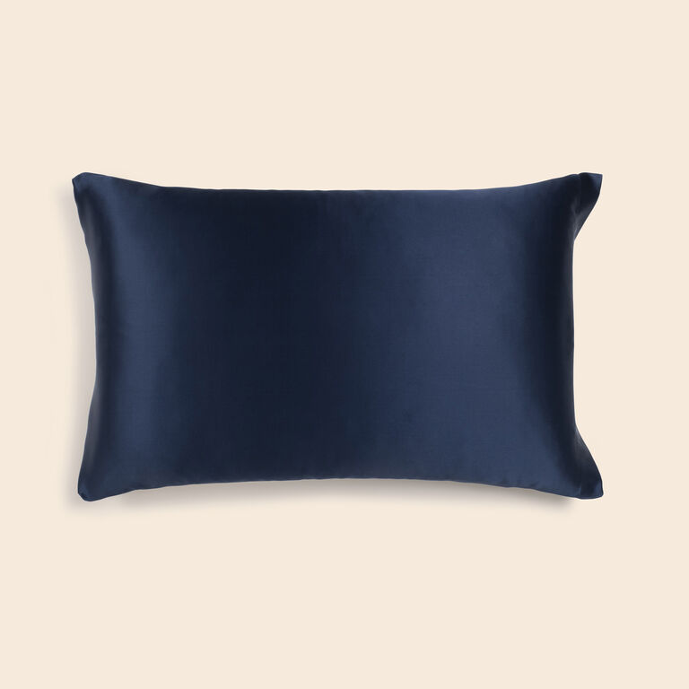slide 2 Sanctuary Silk Pillowcase