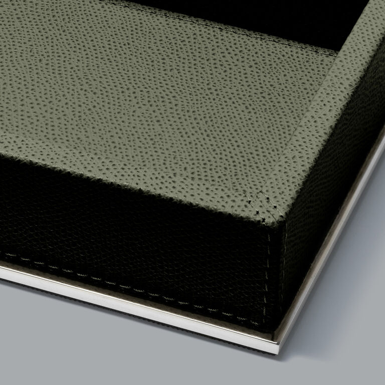 slide 3 Otello Valet Tray