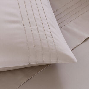 slide 3 Lush Ajour Pillowcase Set