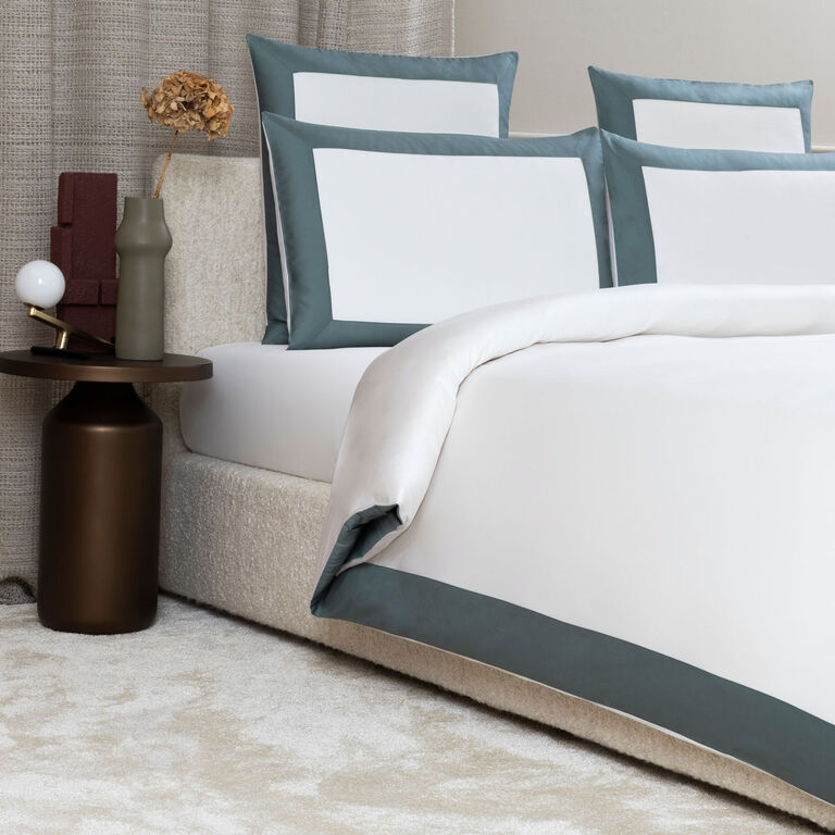 slide 2 Bold Duvet Cover