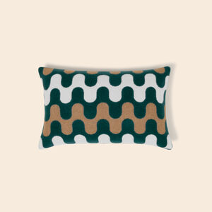slide 1 Modernism Cushion 001