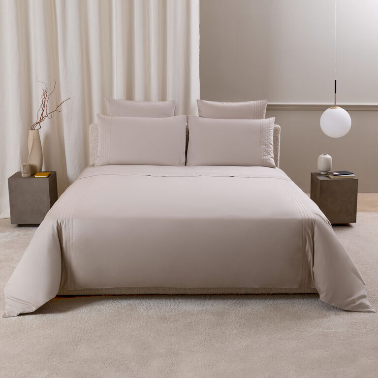 slide 4 Lush Ajour Pillowcase Set