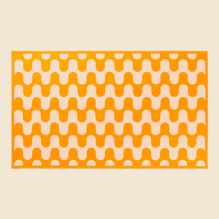 slide 3 Modernism Throw
